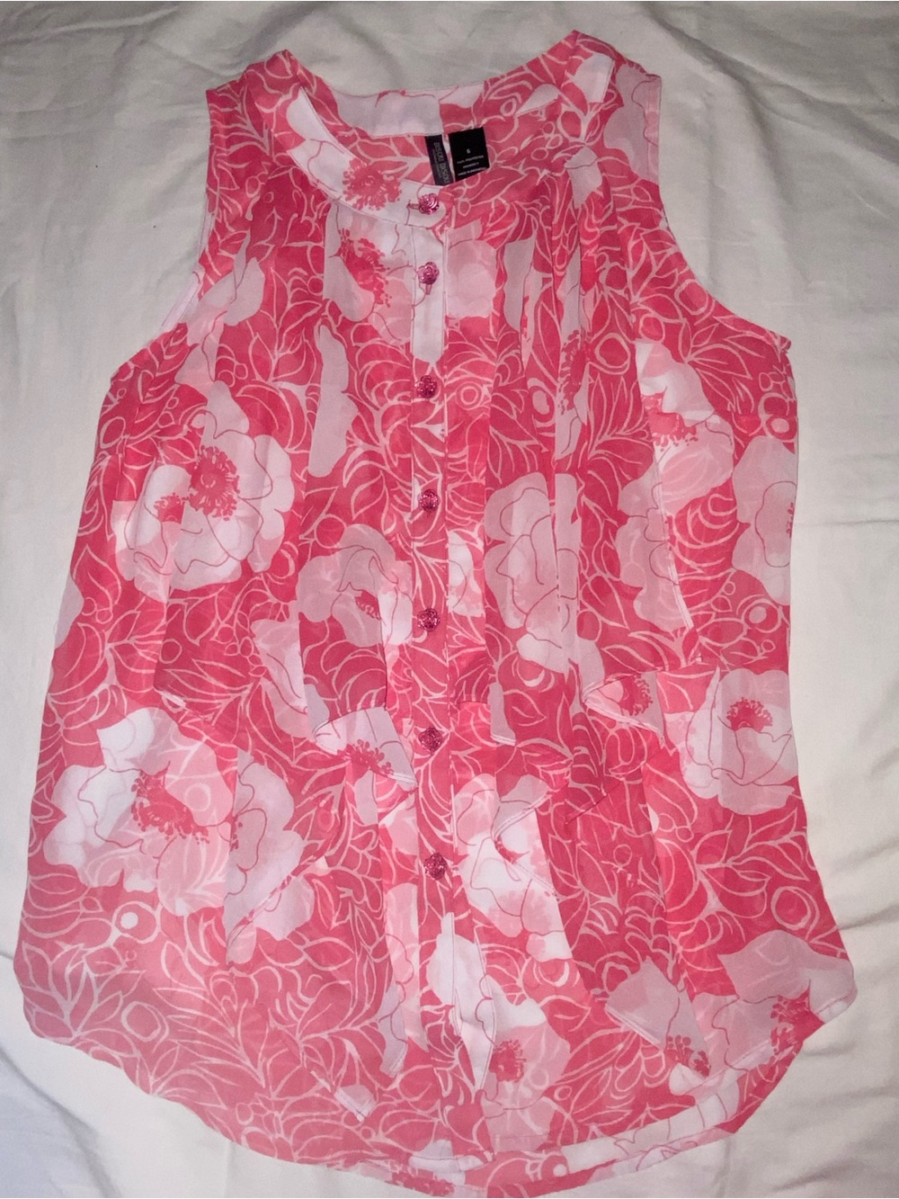 Bisou Bisou Pink Floral Sleeveless Button-Front Blouse